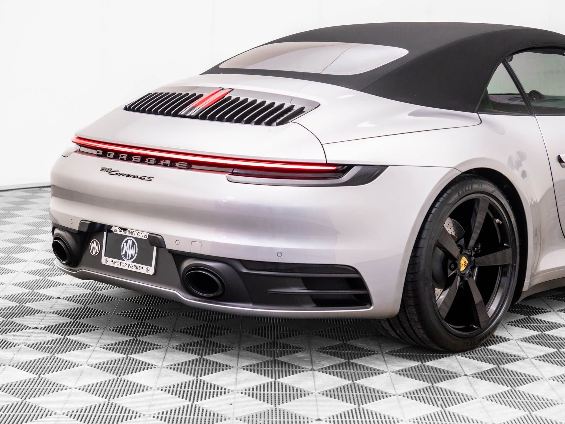 Used 2020 Porsche 911 Carrera 4S image 33