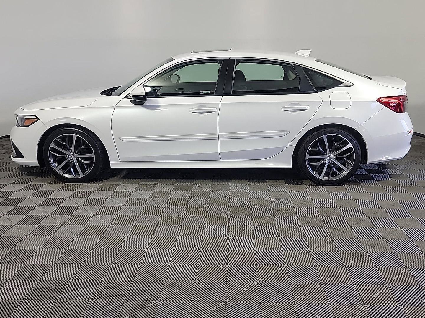 Certified 2022 Honda Civic Touring image 10