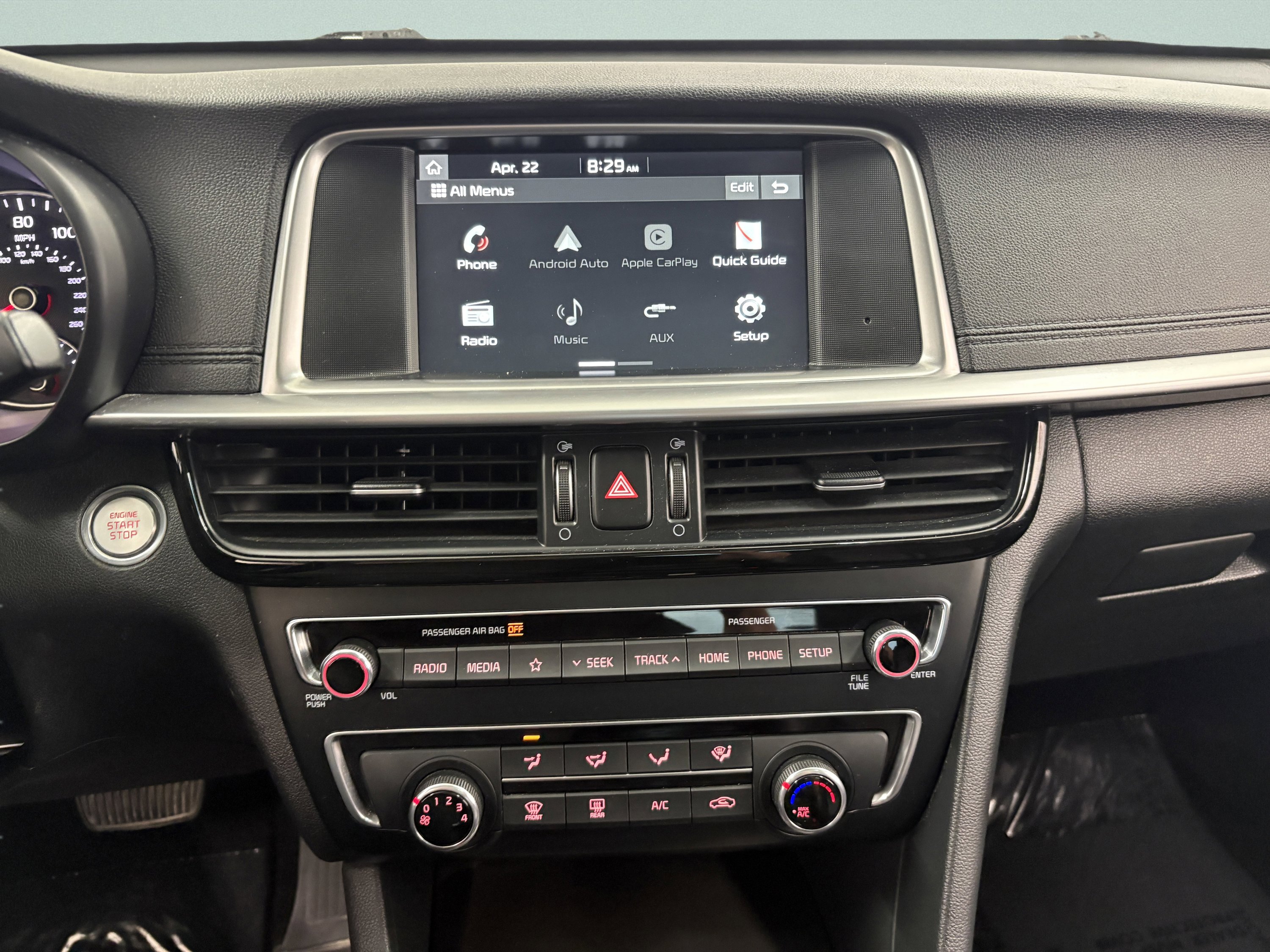 Used 2020 Kia Optima SE image 14