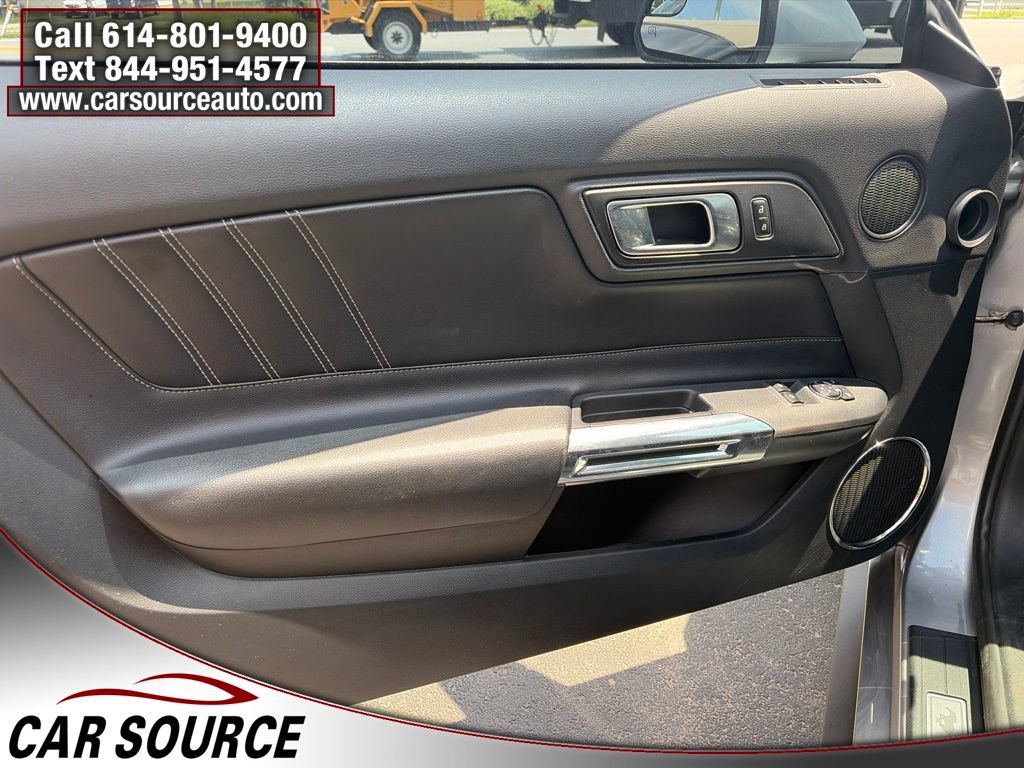 Used 2020 Ford Mustang Premium RWD image 15