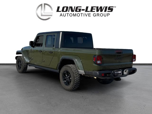 Used 2023 Jeep Gladiator Willys image 3
