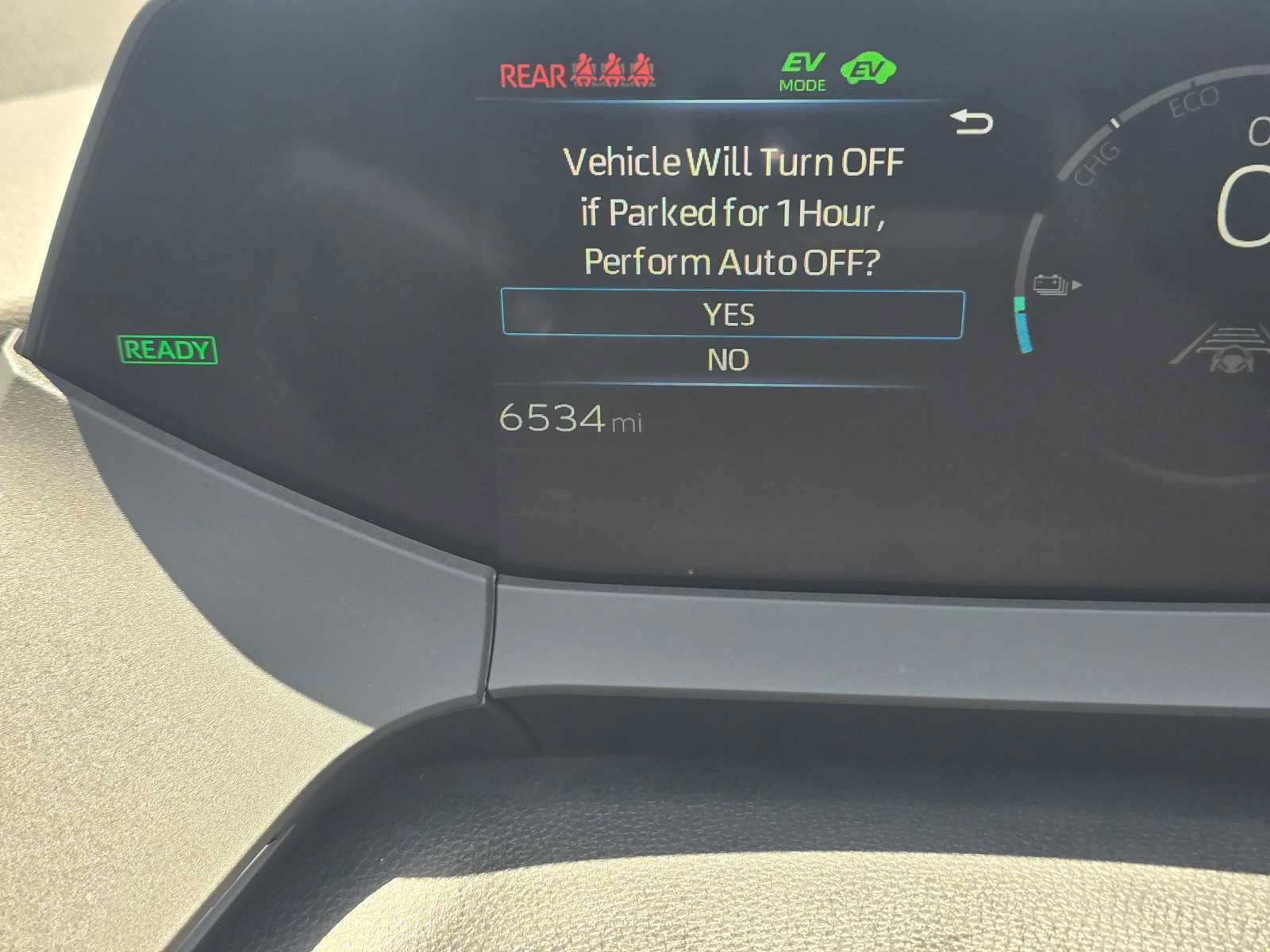 Used 2026 Toyota Prius Plug-In Hybrid FWD image 25