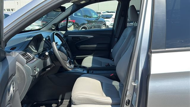 Used 2023 Honda Passport EX-L image 9
