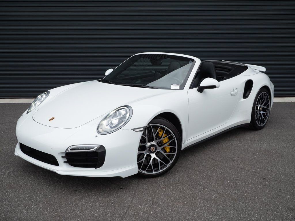 Used 2015 Porsche 911 Turbo S image 1