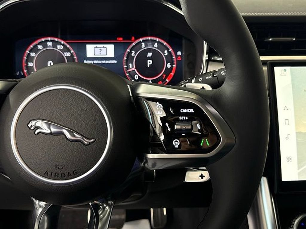 New 2024 Jaguar XF R-Dynamic SE AWD/4WD image 39