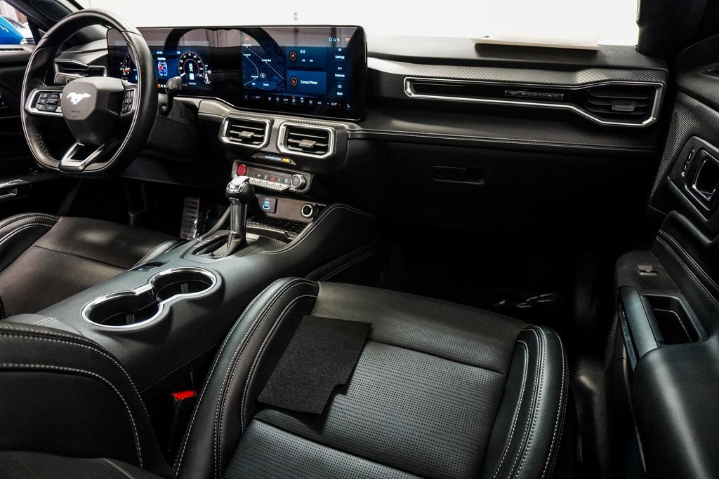 Used 2024 Ford Mustang GT Premium image 8
