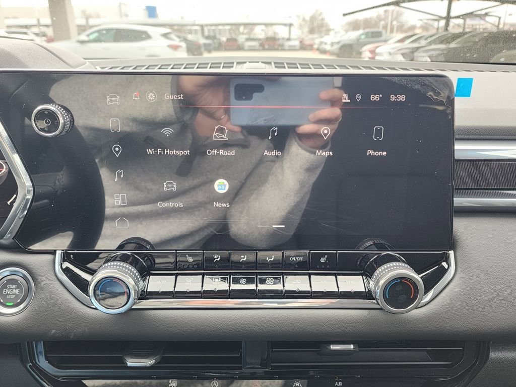 New 2026 GMC Canyon Elevation w/ Convenience Package image 27