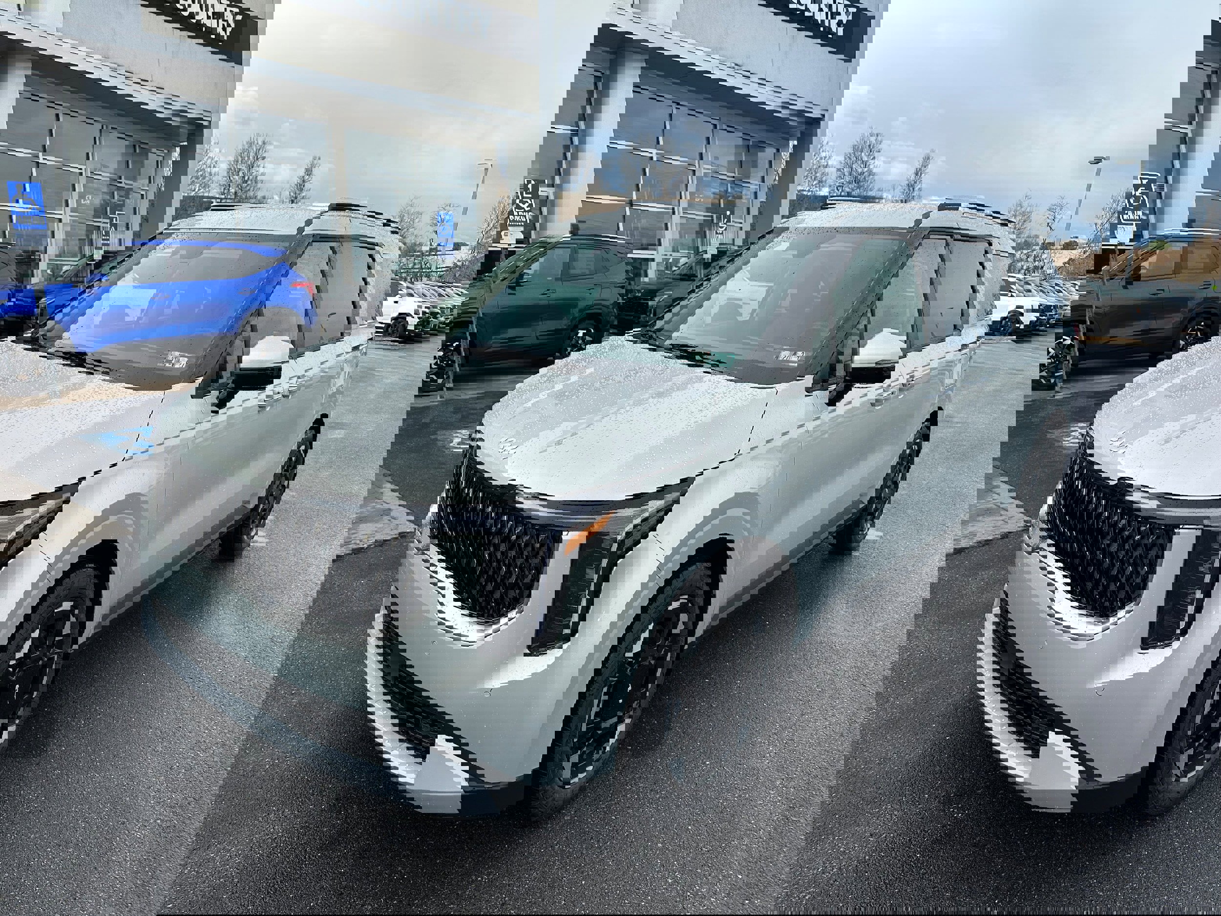 New 2026 Kia Carnival EX image 1