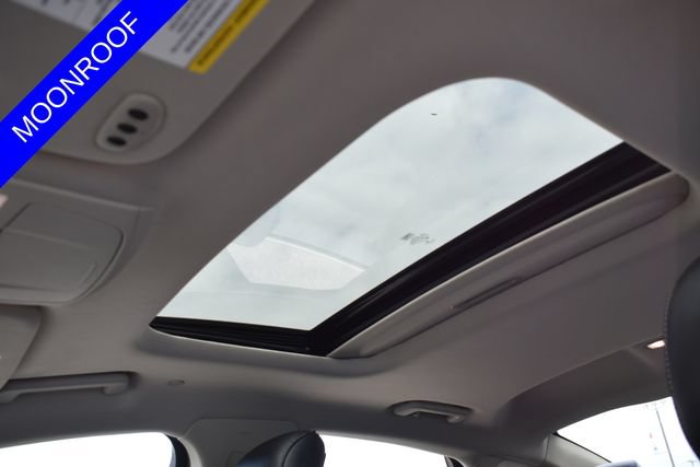Used 2019 Ford Fusion Energi Titanium FWD image 8