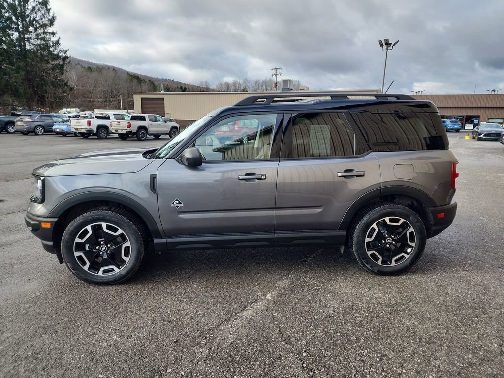 Used 2022 Ford Bronco Sport Outer Banks image 5