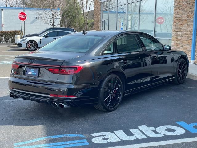 Used 2023 Audi S8 image 12