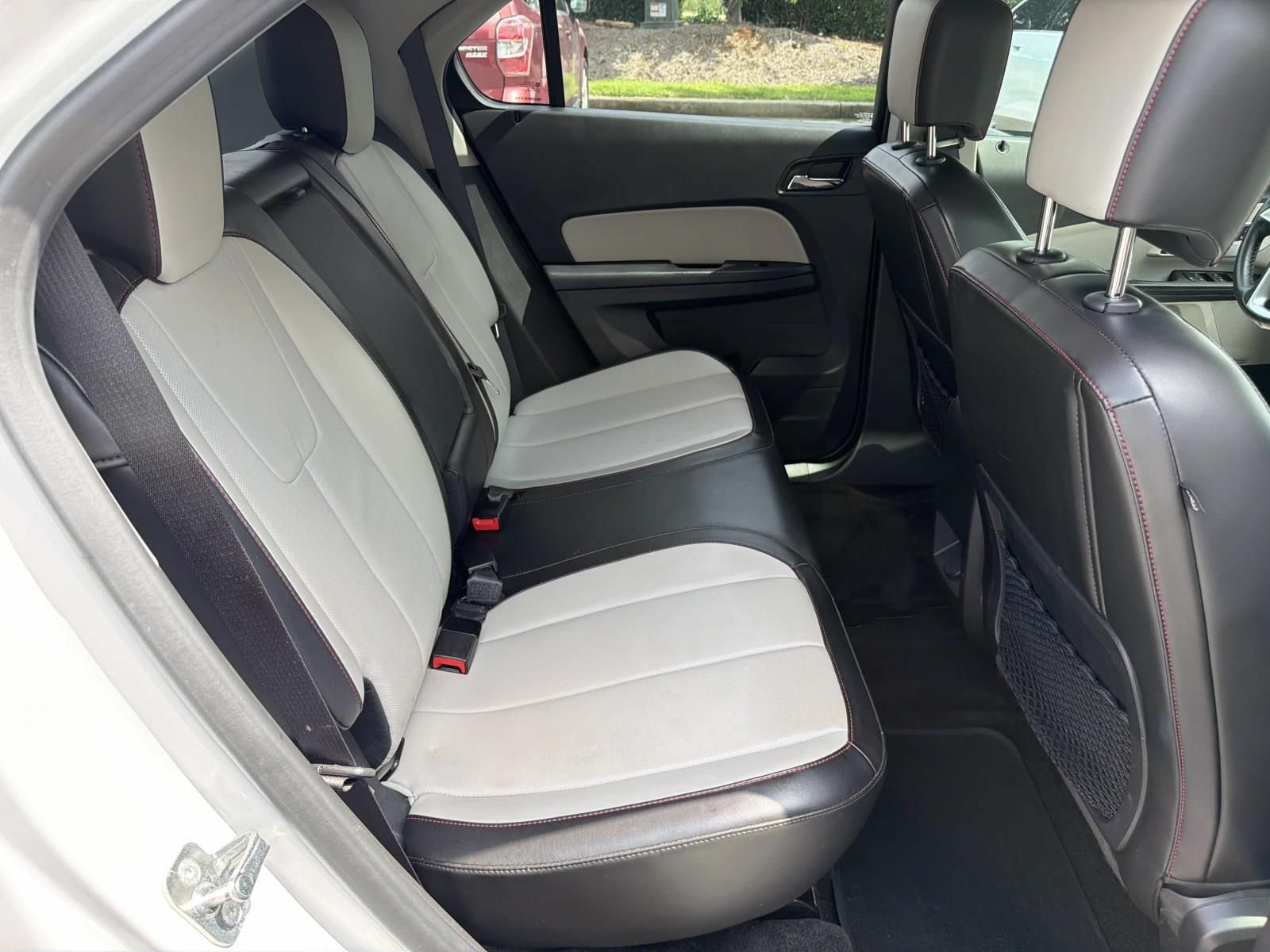 Used 2016 Chevrolet Equinox LTZ w/ Enhanced Convenience Package FWD image 15