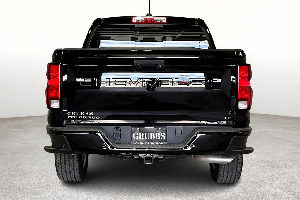Used 2024 Chevrolet Colorado LT w/ LT Convenience Package II image 6