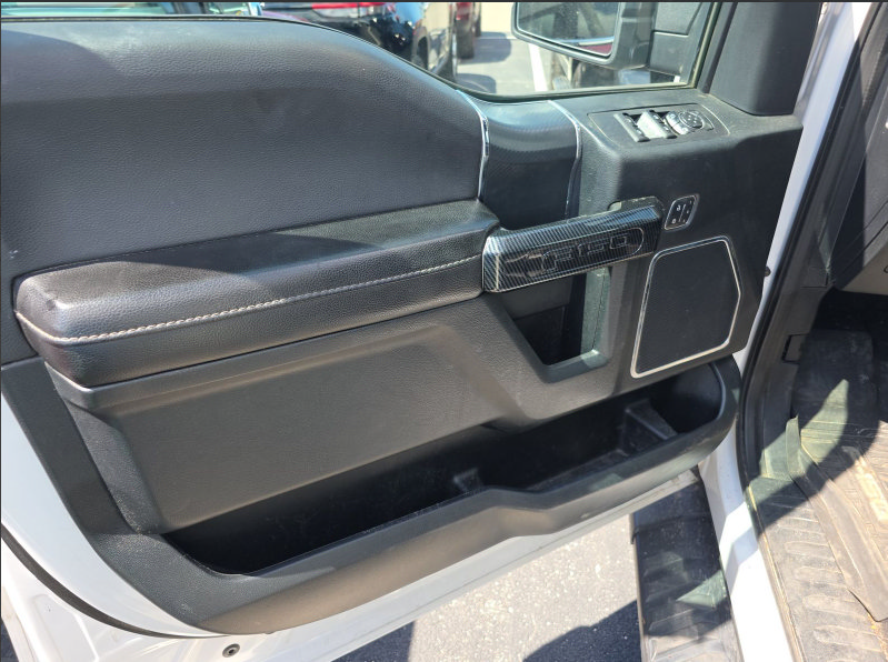 Used 2020 Ford F150 Lariat w/ Equipment Group 502A Luxury AWD/4WD image 11