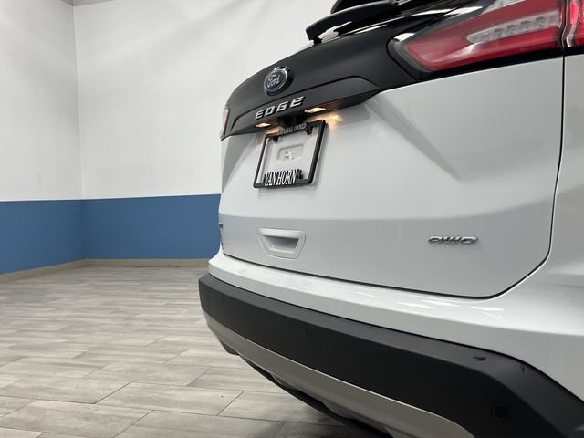 Used 2022 Ford Edge SEL w/ Convenience Package image 35