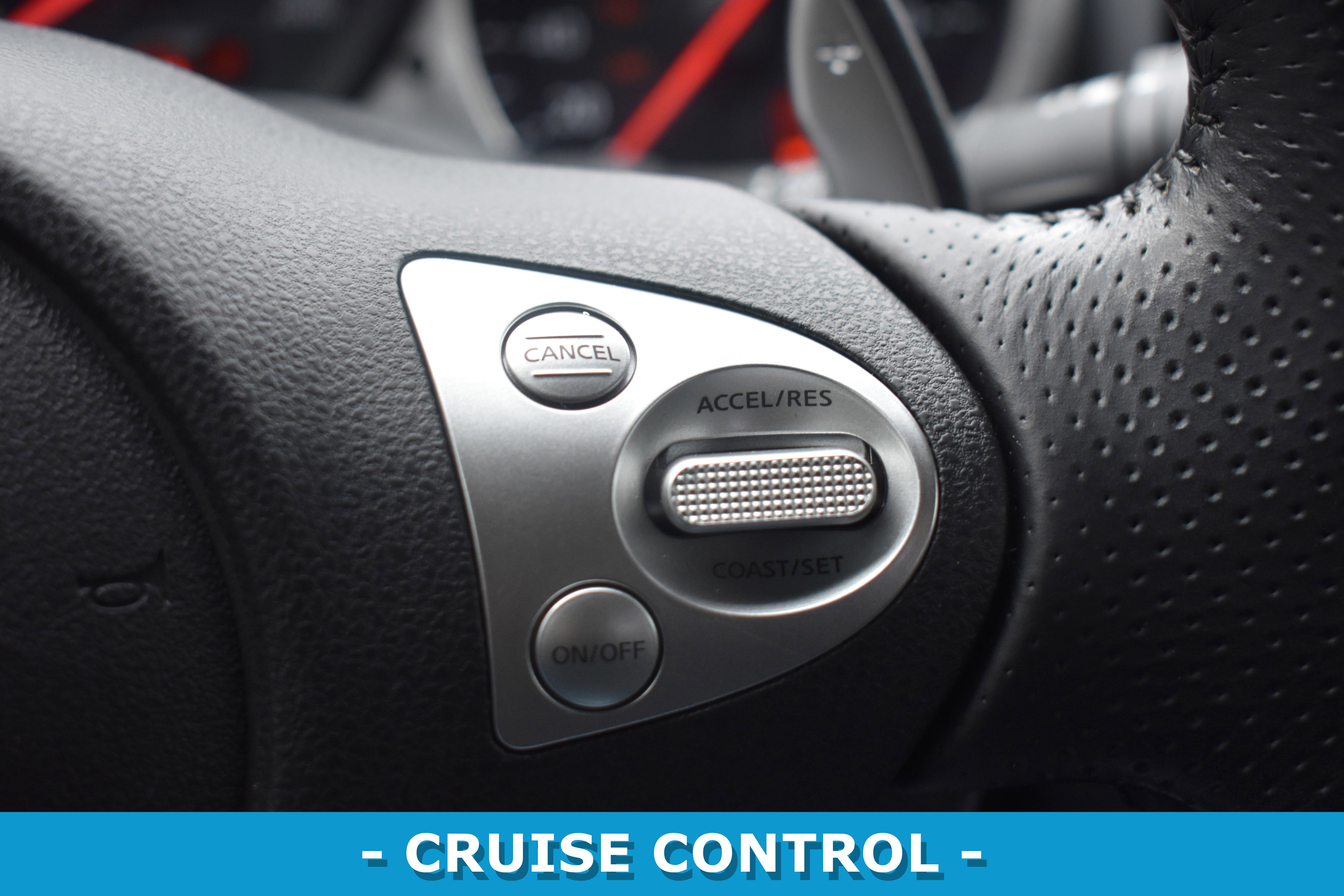 Used 2016 Nissan 370Z Touring image 12