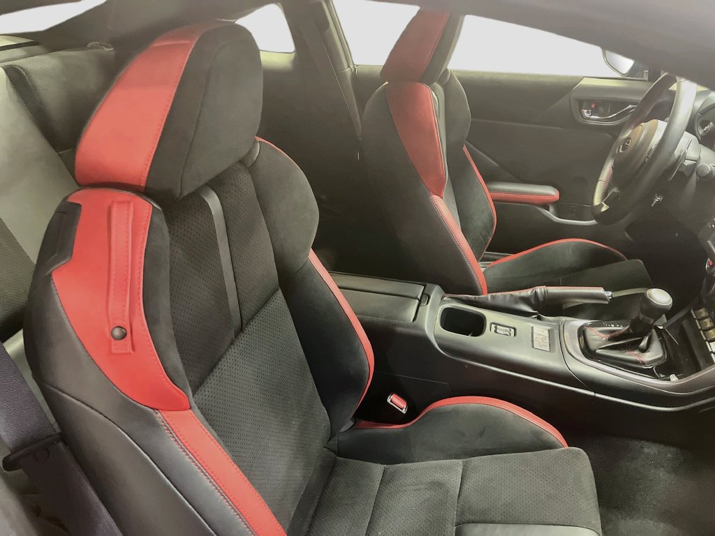 Used 2025 Subaru BRZ Limited RWD image 27