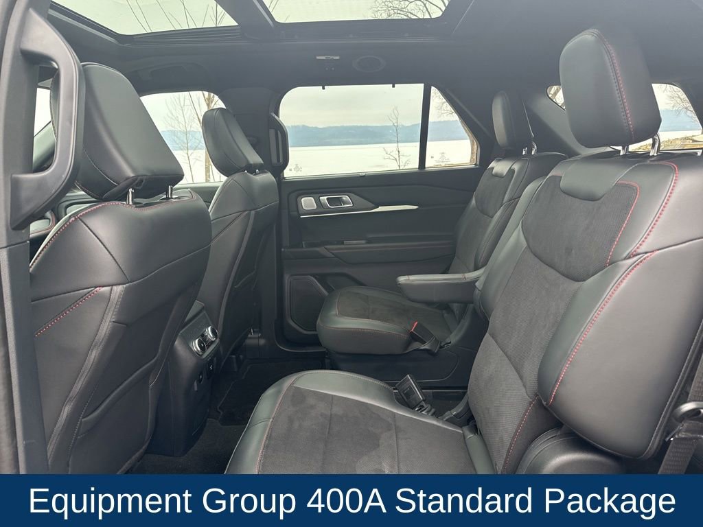 Used 2025 Ford Explorer ST AWD/4WD image 10