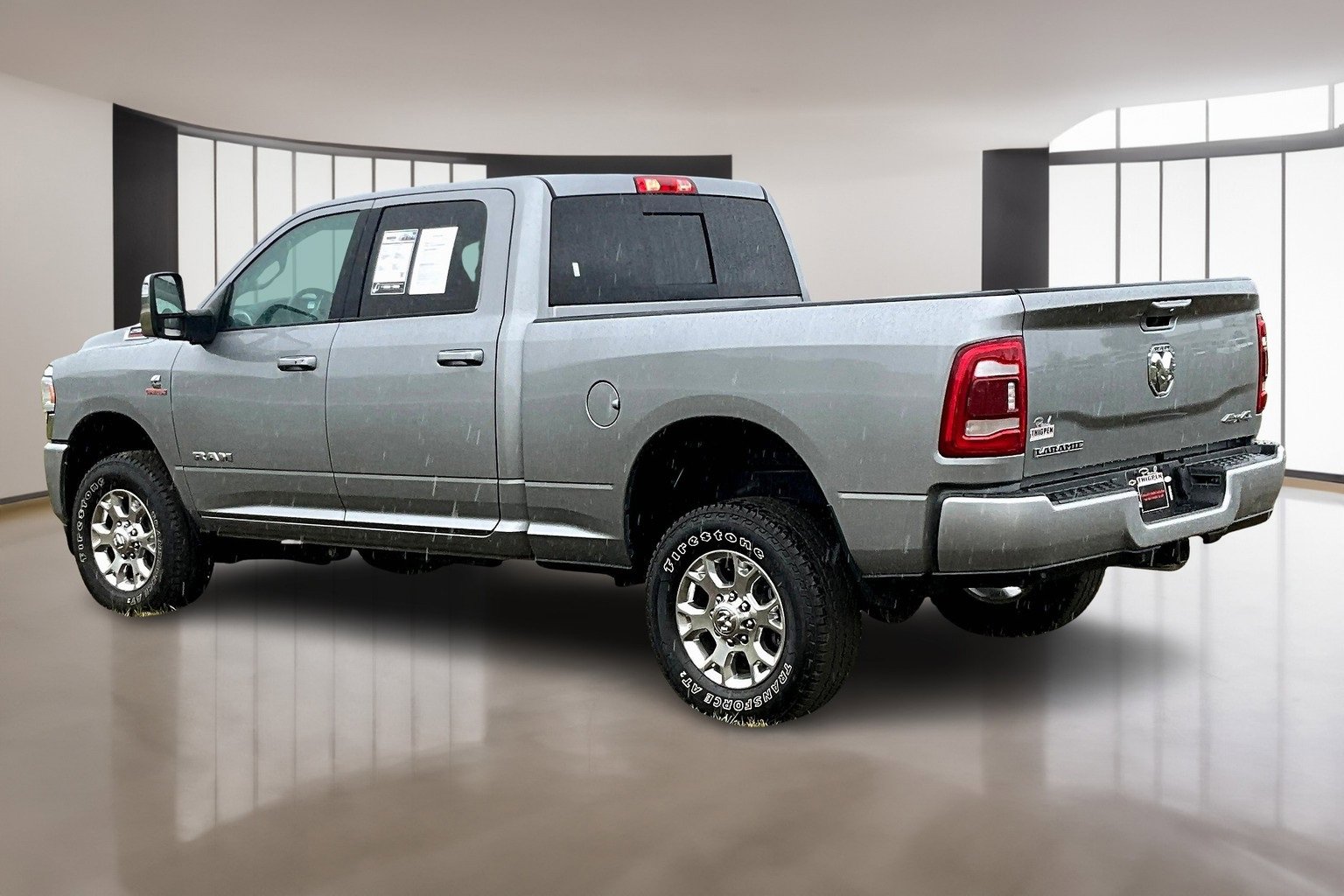 Used 2024 RAM 2500 Laramie image 4