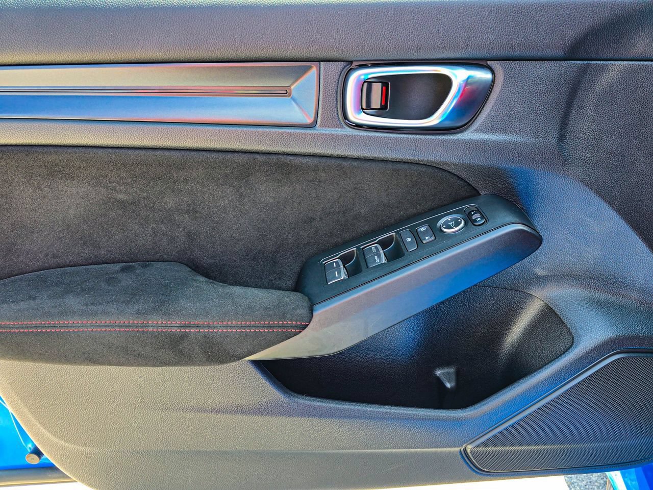 Used 2025 Honda Civic Type R image 14
