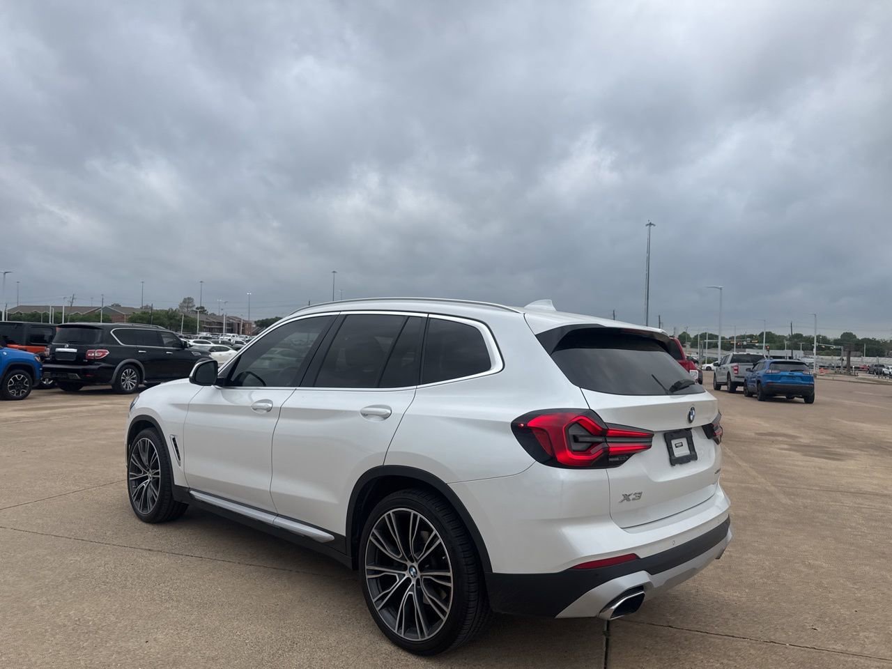 Used 2022 BMW X3 sDrive30i w/ Convenience Package w/ZPA image 17