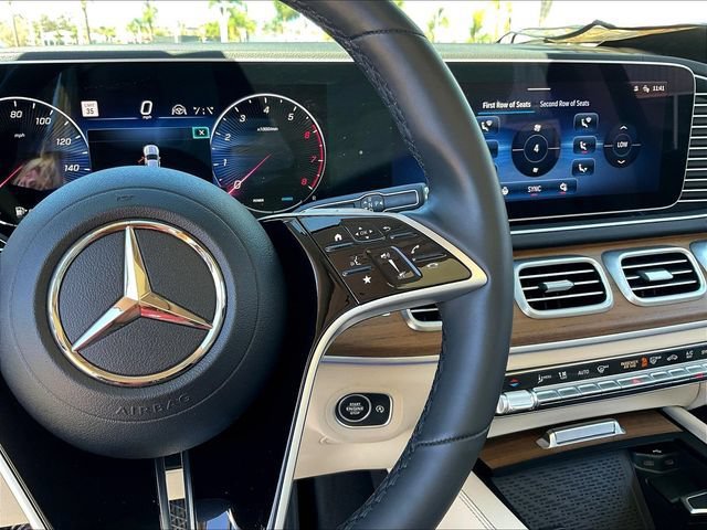 Used 2024 Mercedes-Benz GLS 450 4MATIC image 14