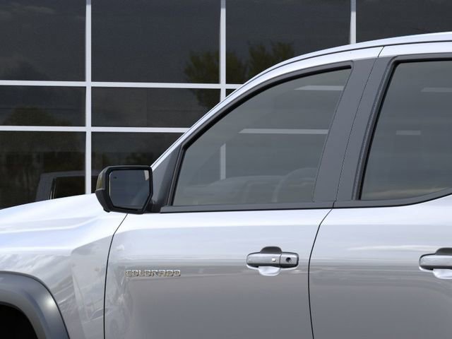 New 2026 Chevrolet Colorado ZR2 w/ Technology Package AWD/4WD image 12