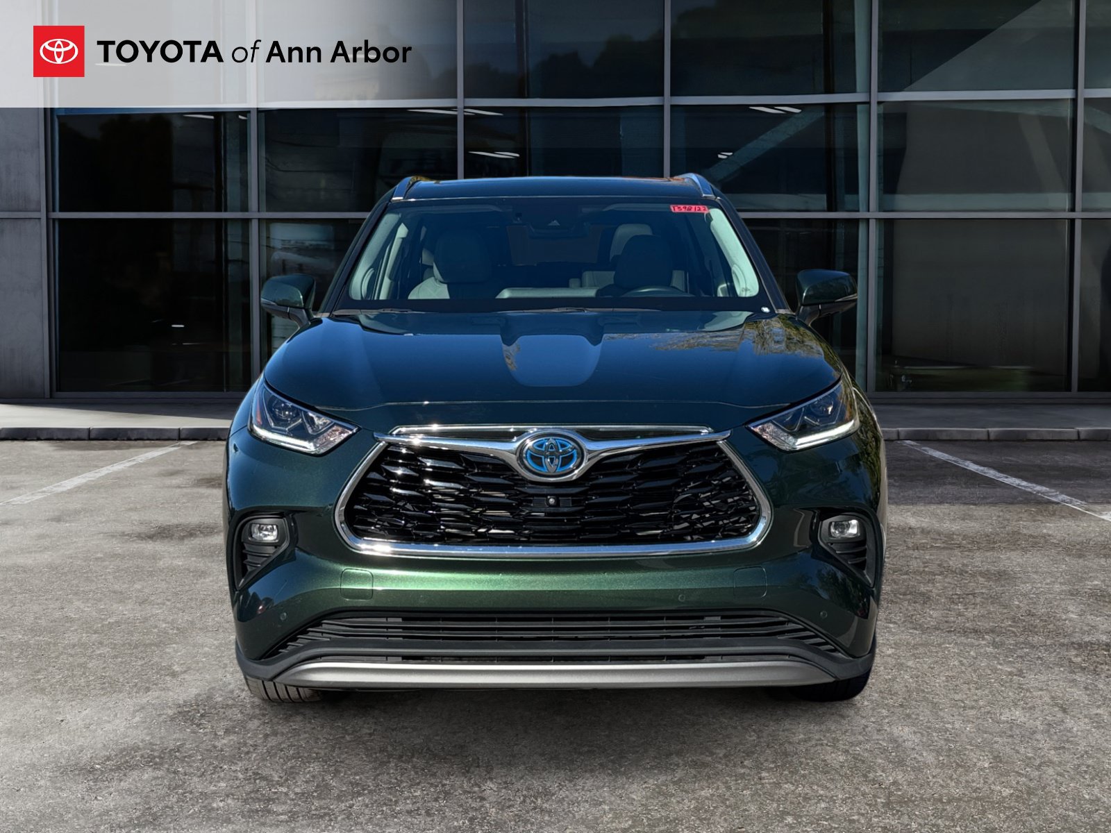 Used 2023 Toyota Highlander Platinum AWD/4WD image 14