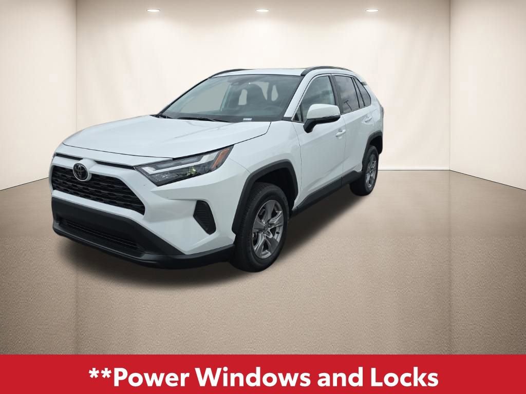 Used 2025 Toyota RAV4 XLE w/ Convenience Package image 15