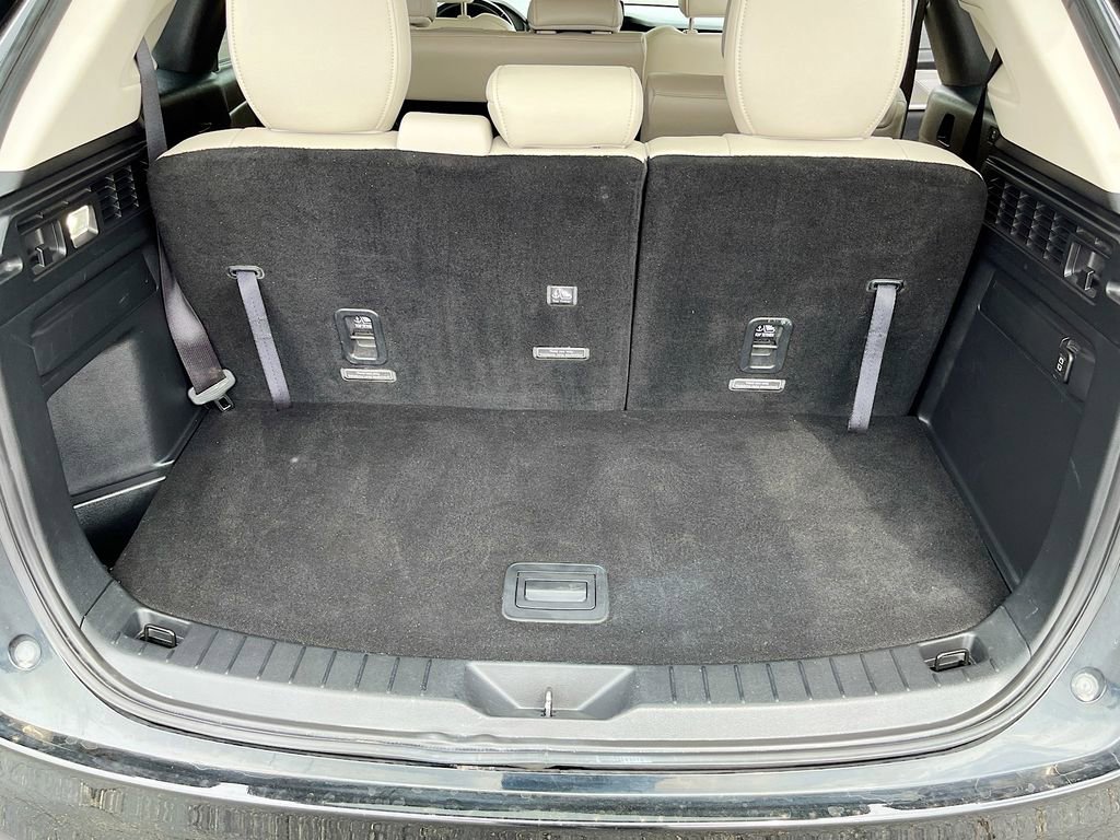 Used 2024 MAZDA CX-90 3.3 Turbo w/ Preferred Package image 28