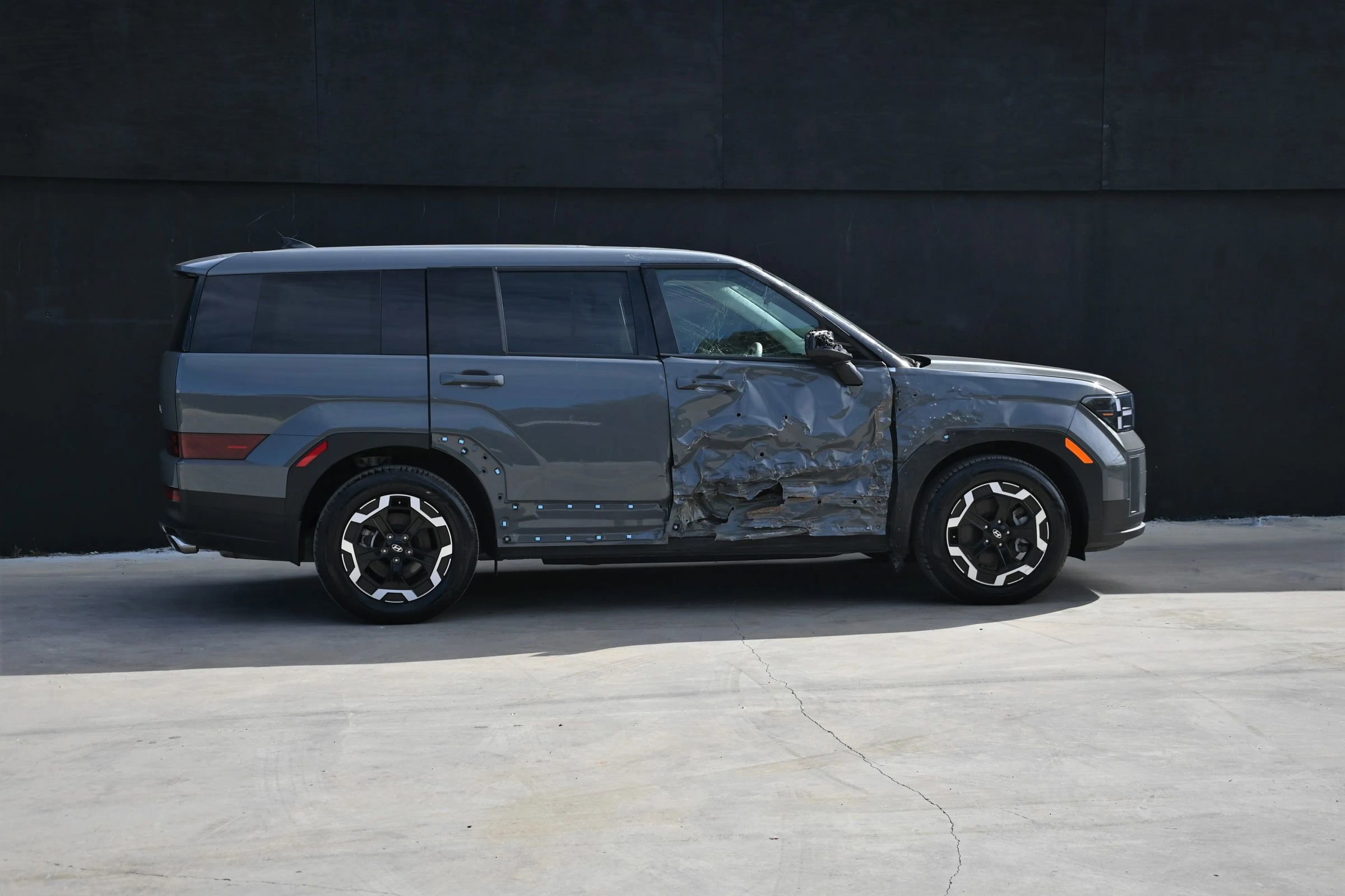 Used 2024 Hyundai Santa Fe SE image 6