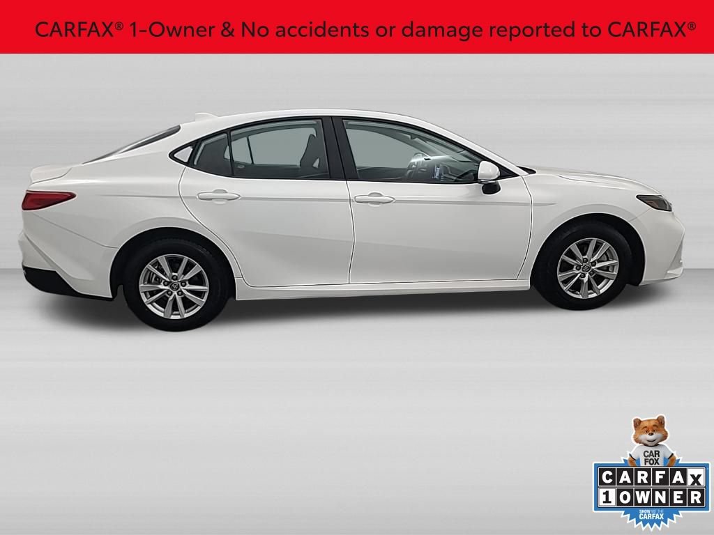 Used 2025 Toyota Camry LE AWD/4WD video 3