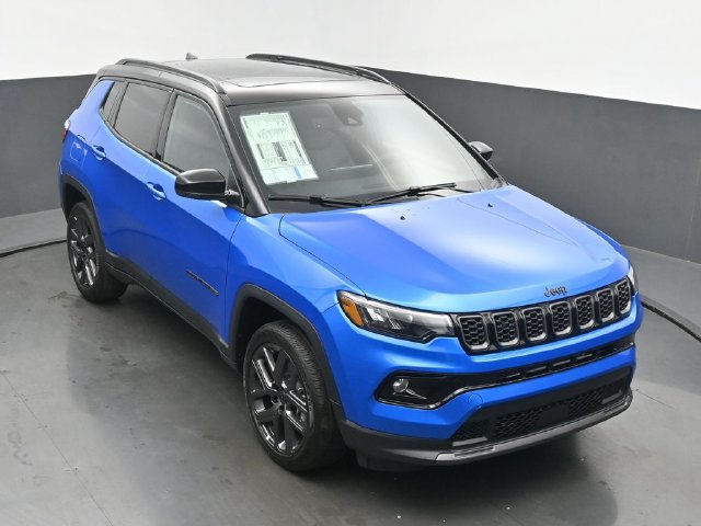 New 2026 Jeep Compass Limited w/ Sun, Sound & Navigation Group AWD/4WD image 42