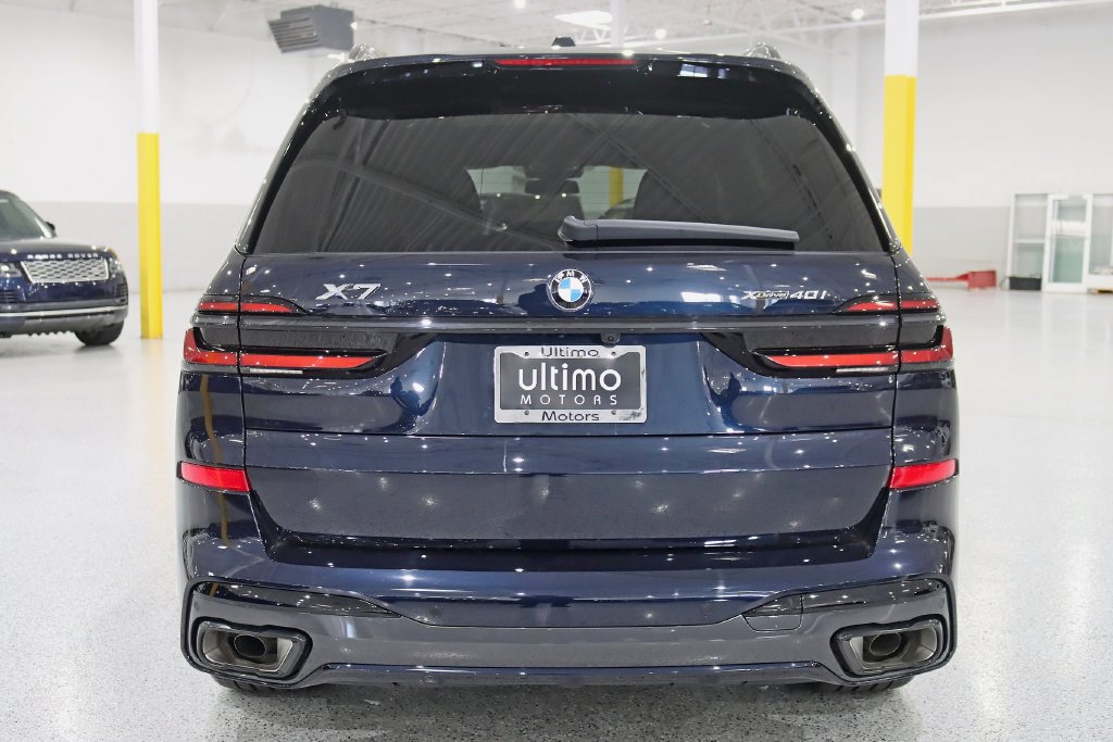 Used 2026 BMW X7 xDrive40i w/ M Sport Package AWD/4WD image 13