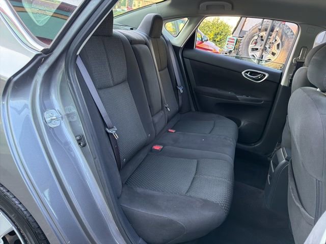 Used 2015 Nissan Sentra SR FWD image 12