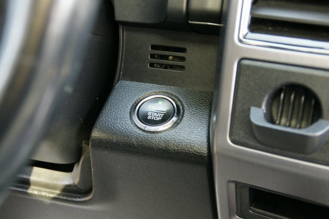 Used 2020 Ford Expedition Platinum image 27