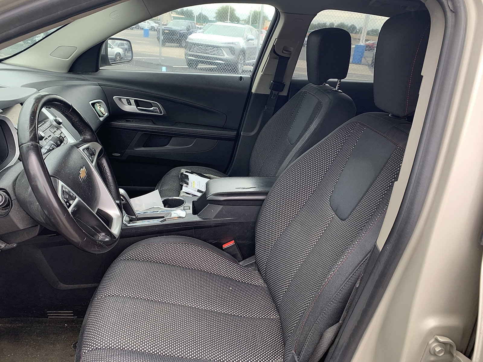 Used 2015 Chevrolet Equinox LT w/ Chrome Appearance Package FWD image 6