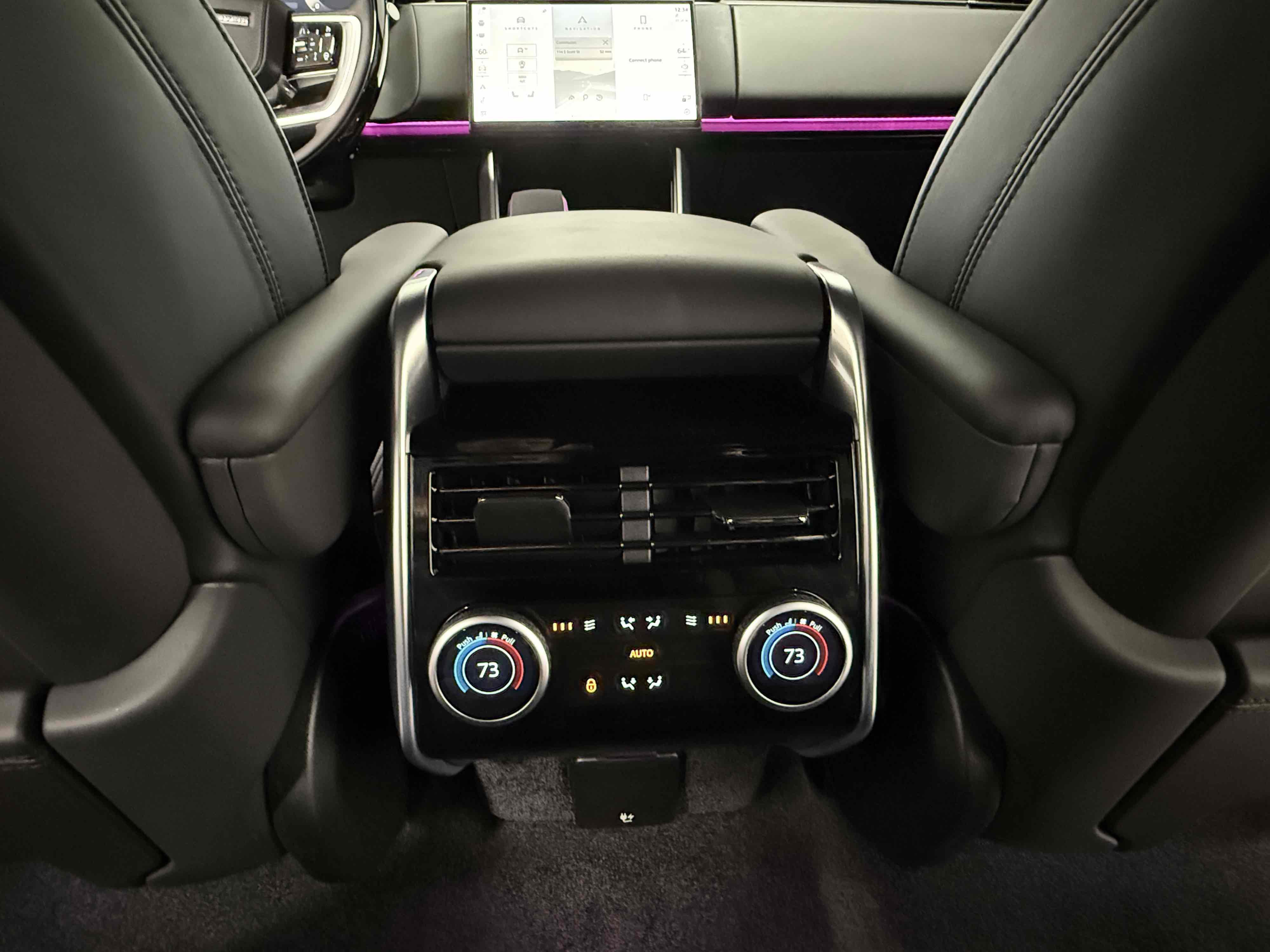 Used 2025 Land Rover Range Rover Long Wheelbase Autobiography image 53