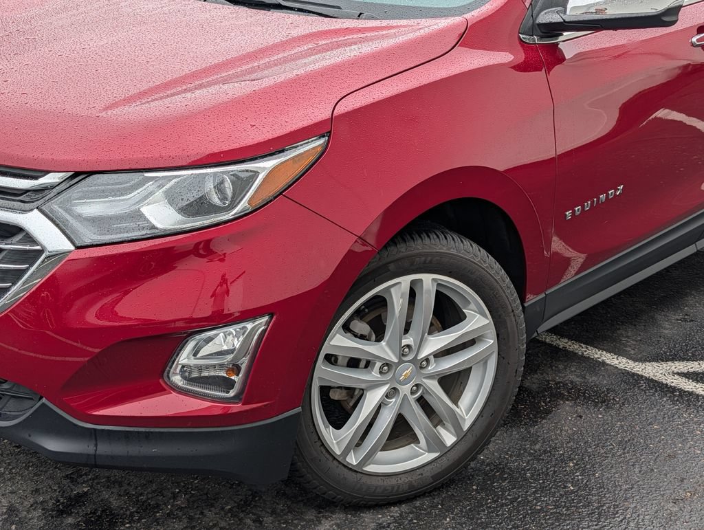 Used 2018 Chevrolet Equinox Premier FWD image 28