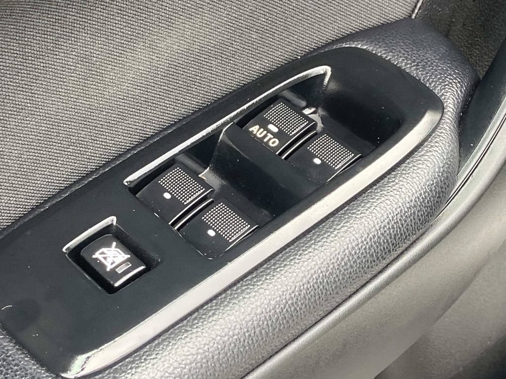 Used 2019 Ford Ranger XL w/ Equipment Group 101A Mid RWD image 18
