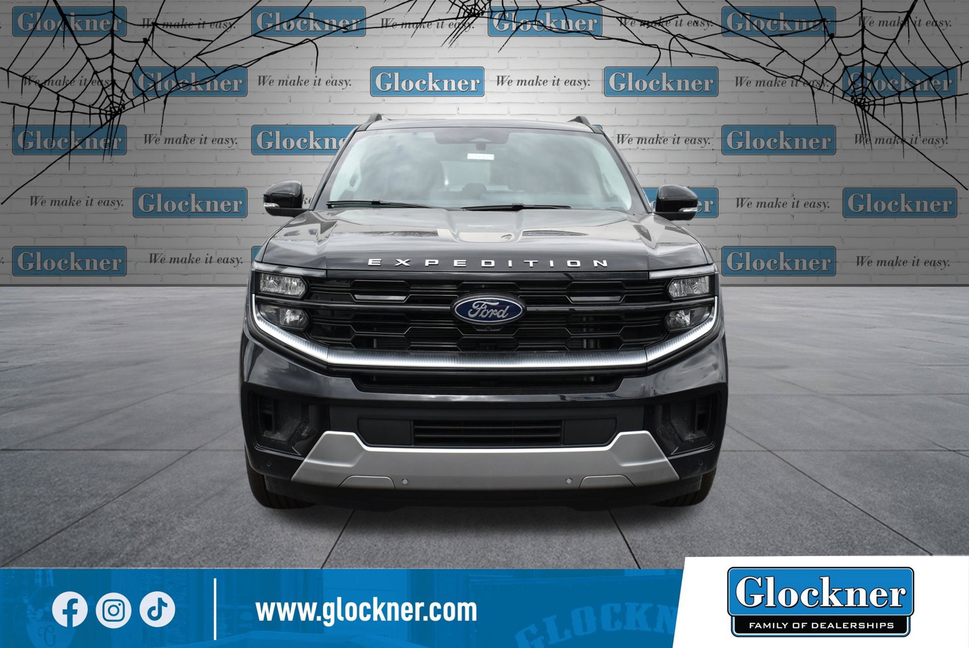 New 2026 Ford Expedition Max Platinum w/ Platinum Ultimate Package AWD/4WD image 2