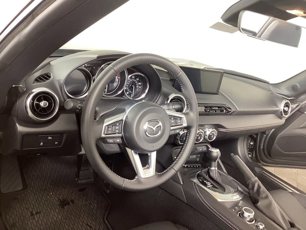 New 2025 MAZDA MX-5 Miata Grand Touring w/ Weather Package image 15