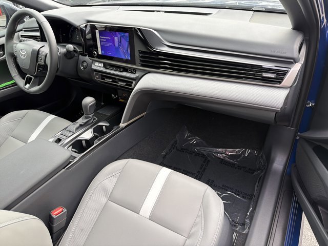 Used 2026 Toyota Camry SE w/ Convenience Package image 24