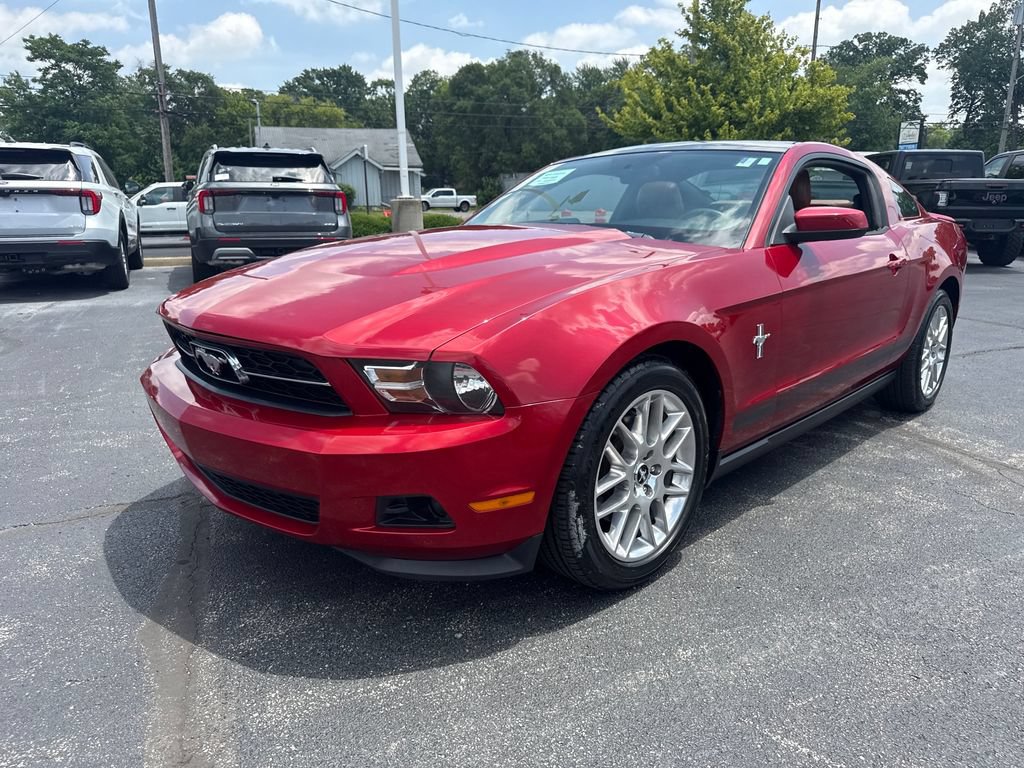 Used 2012 Ford Mustang Premium RWD video 2
