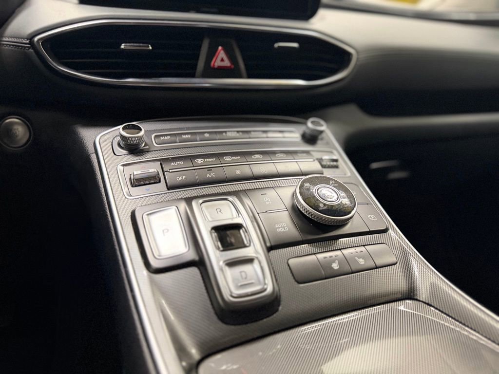 Used 2023 Hyundai Santa Fe SEL image 16