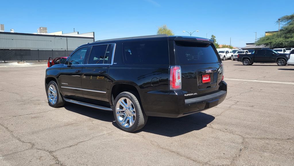 Used 2019 GMC Yukon XL SLT w/ Premium Edition image 6