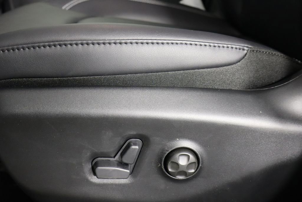 New 2026 Chrysler Pacifica Select image 27