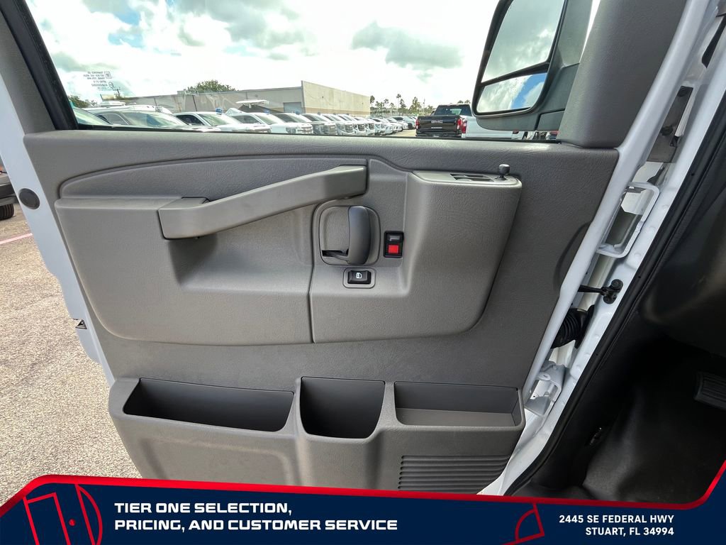 New 2026 GMC Savana 2500 w/ Driver Convenience Package RWD image 18