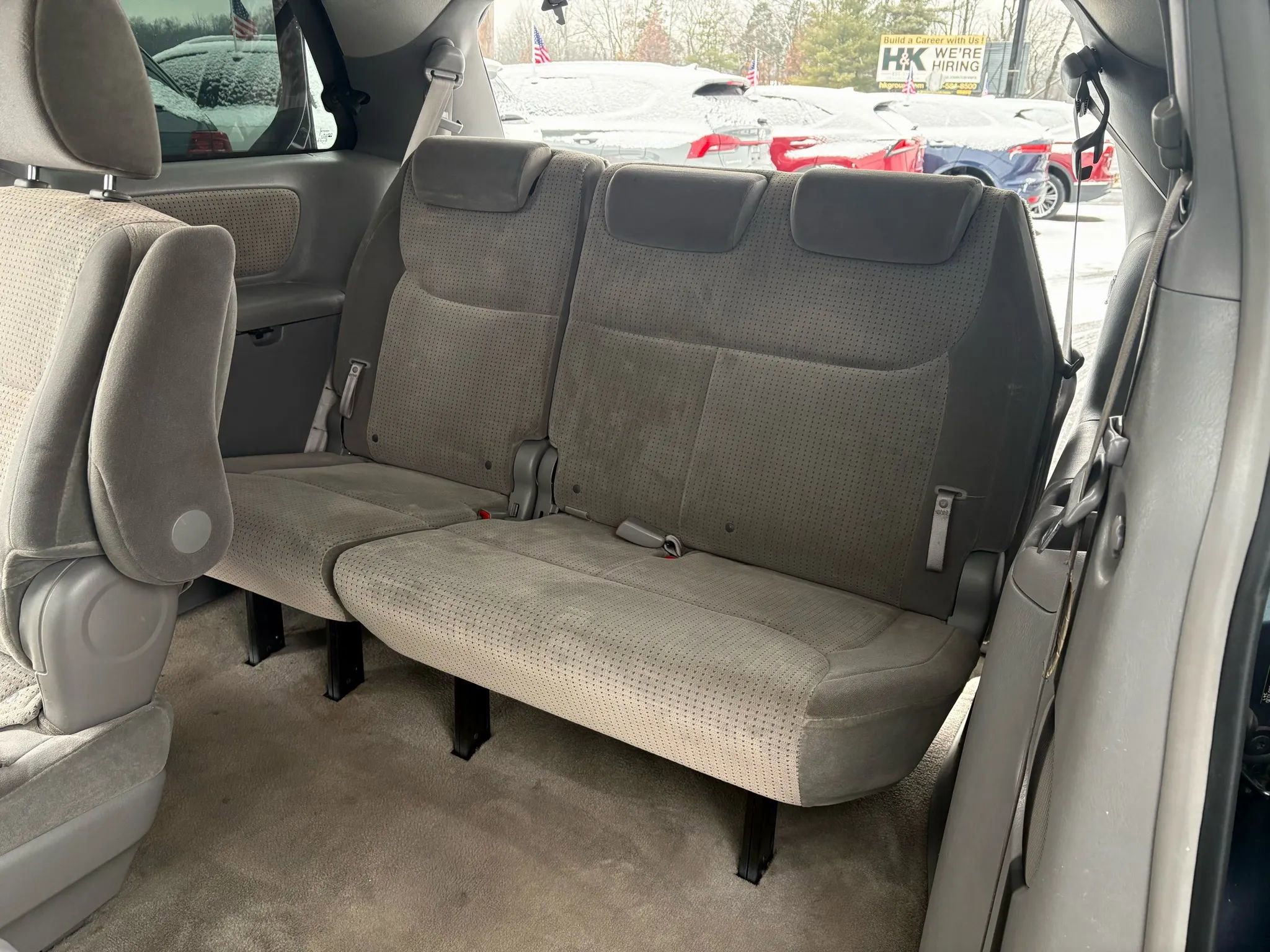 Used 2010 Toyota Sienna LE image 19