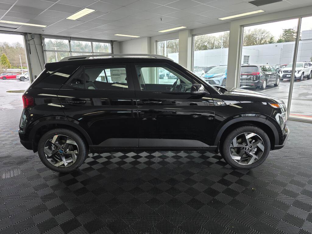 New 2026 Hyundai Venue SEL image 3